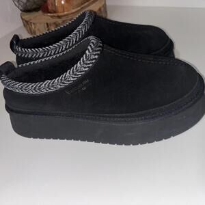 Kookaburra By Ugg Black Tazz Slip on Platform Slides NWT Size 9M